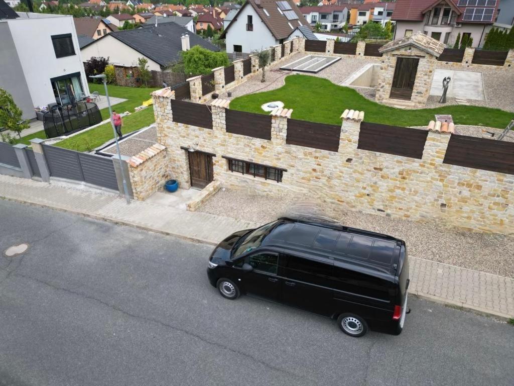 Prague West - Studio Chyne Terrace Exteriér fotografie